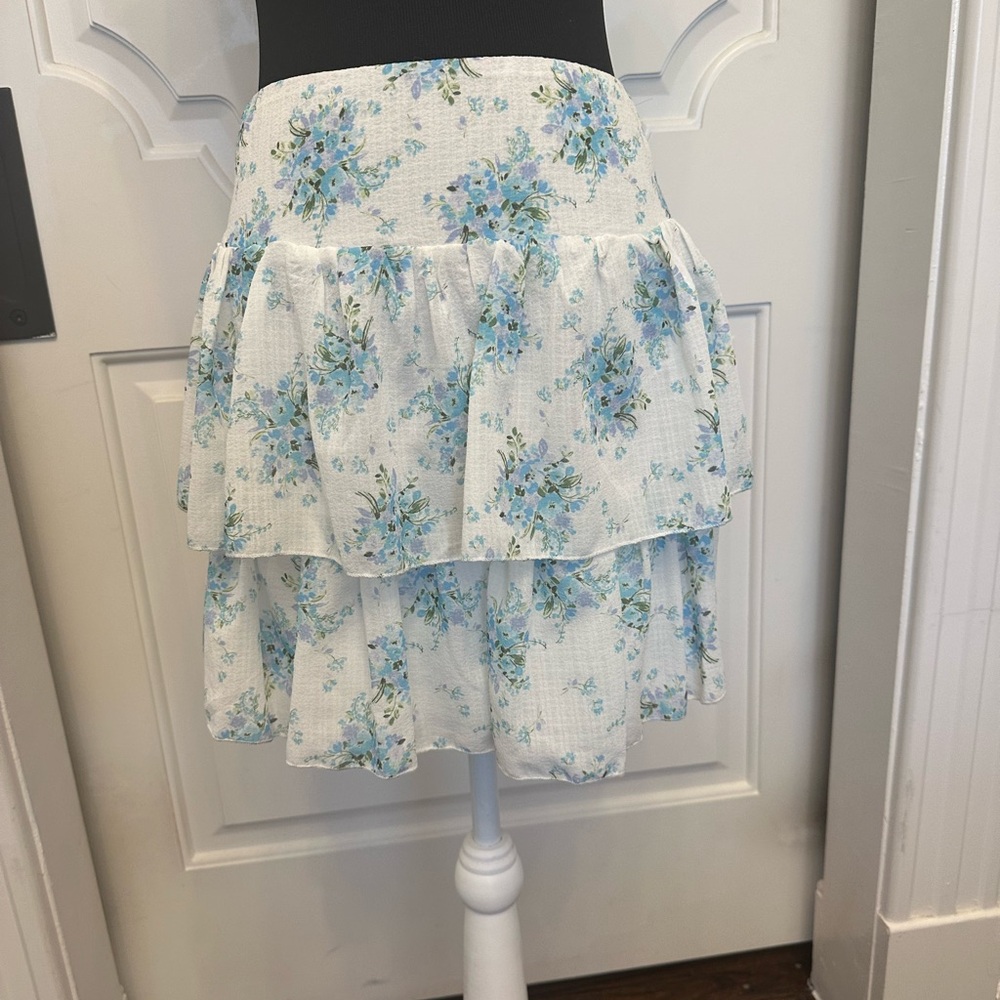 Altar'd State Cream Tiered Floral Mini Skirt Resort Wear NWOT